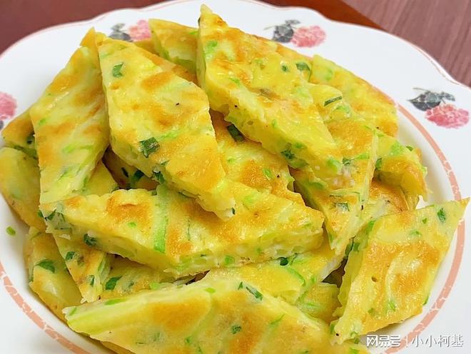 外Y白B患者三餐都能吃土豆鸡肉饼兰州南秋利主任：好吃不腻(图1)